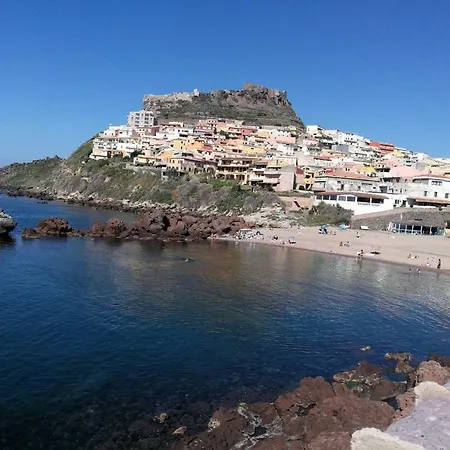 Ai Piedi Del Castello Di Apartment *